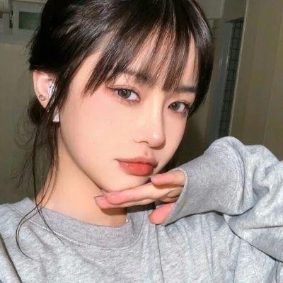 在窗边